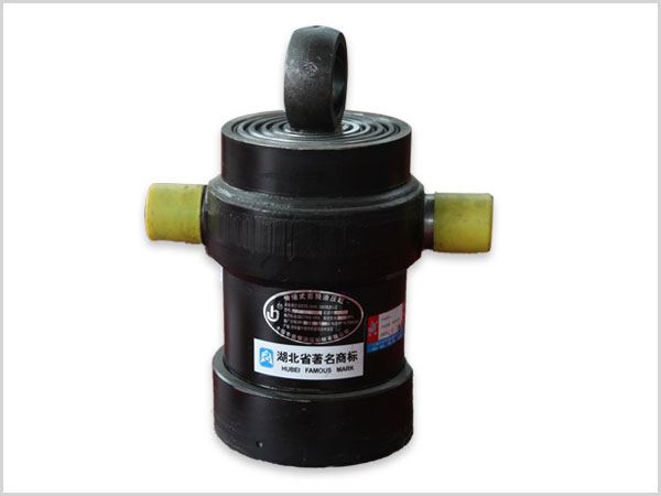 側翻(fan)式套(tao)筒液(ye)壓油(you)缸TG140系(xi)列