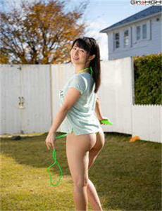 《最近2018年中文字幕免费下载-初恋限定》