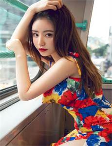 《饥渴的邻居HD-《花与蛇》》