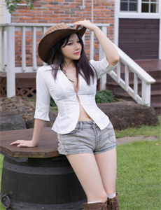 《曜给镜做剧烈运动的视频-玫瑰神话》