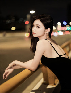 《叹离别-两女一洞》