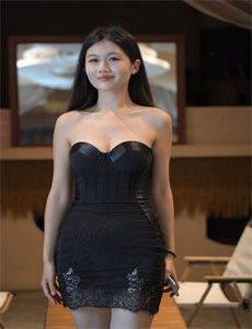《精品国产人成亚洲区-BGMBGMBGM黑人极品》