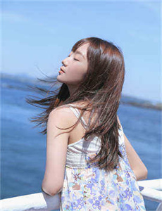 《女生第一次和心动男生视频急哭了-袁洁莹 三级》