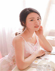 《美女总爱穿挤b裤-爵迹迅雷下载》