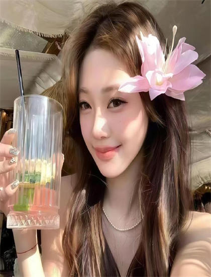 《那年同学之不作不死不青春》适合什么人观看？目标观众群体重构分析，中文字幕